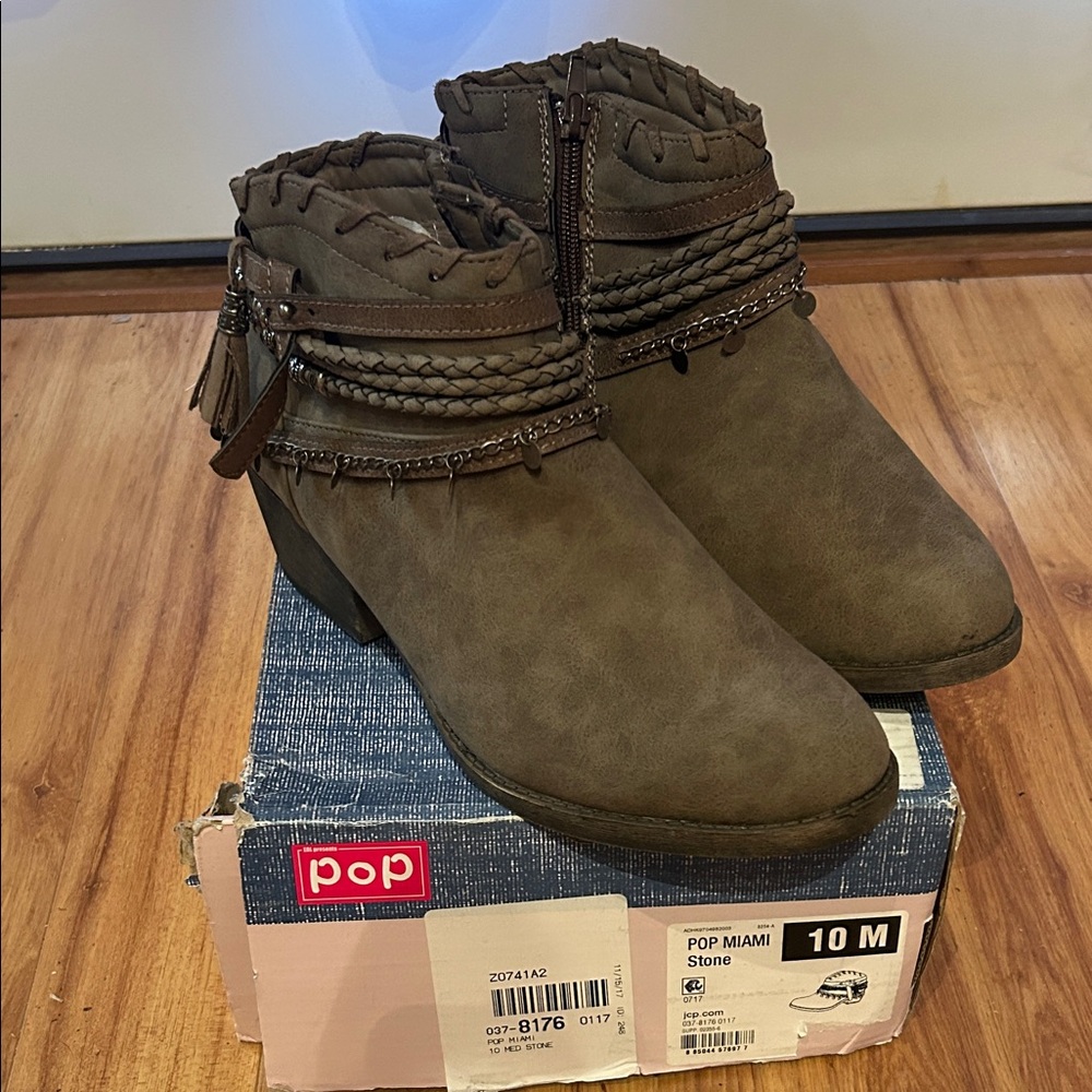 Pop Women's Taupe Ankle Booties